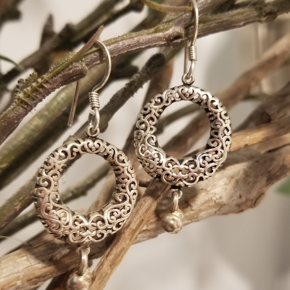 Crafted Silver earrings. - Picture 5 of 7